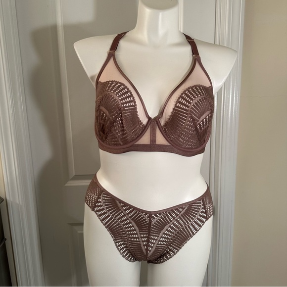 Third Love bra and panty set. Third Love size 38D bra. Third Love size XL panty - Picture 3 of 8